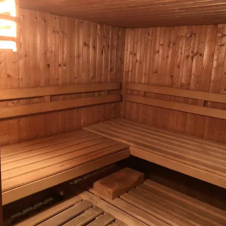 Unique Alpic Style In The Heart Of דאבוס