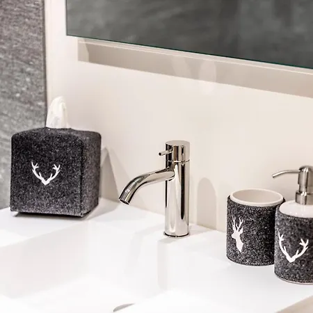 Unique Alpic Style In The Heart Of *