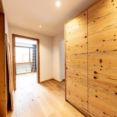 아파트 Unique Alpic Style In The Heart Of